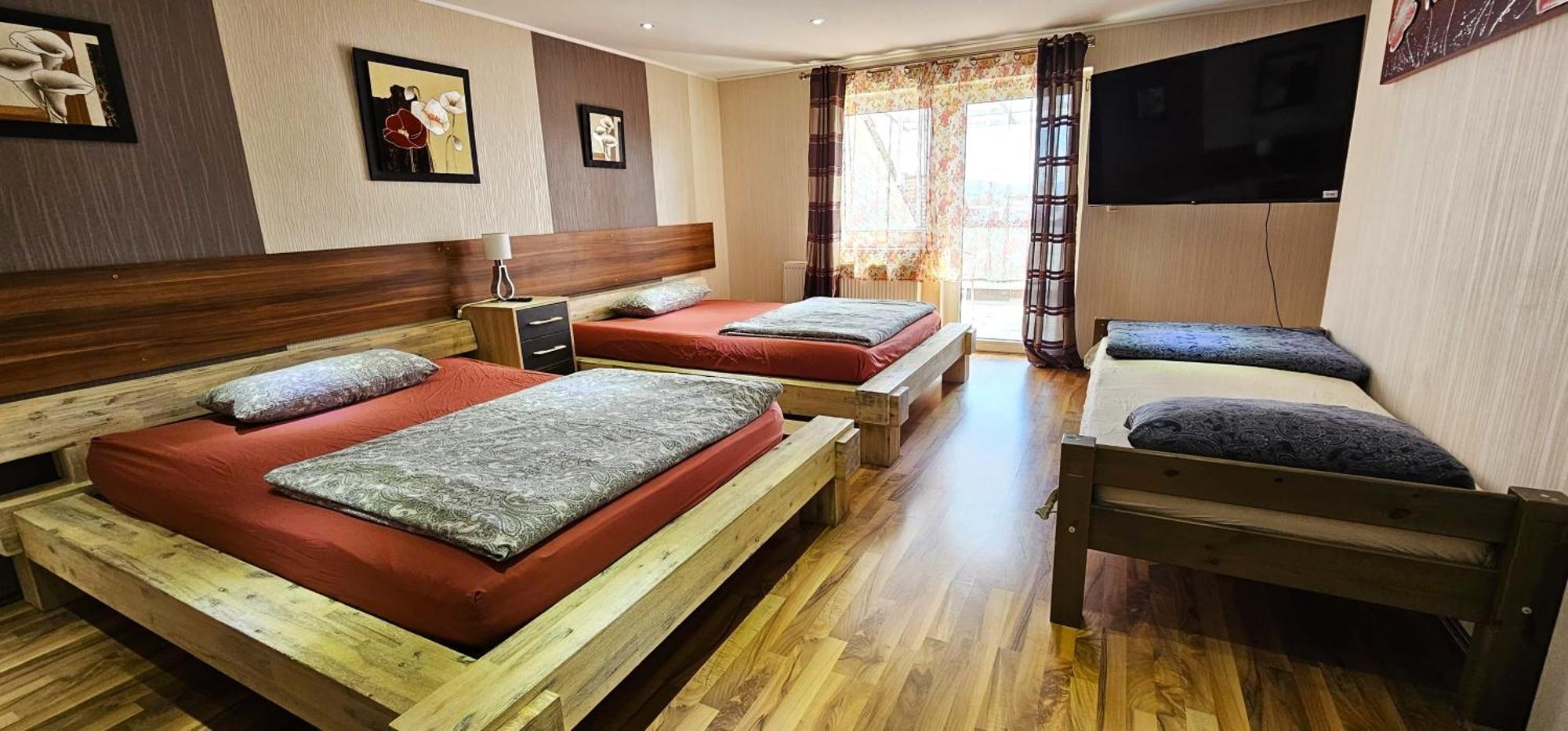 Gruendauer Monteurwohnung/Studentenwohnung Ngoại thất bức ảnh