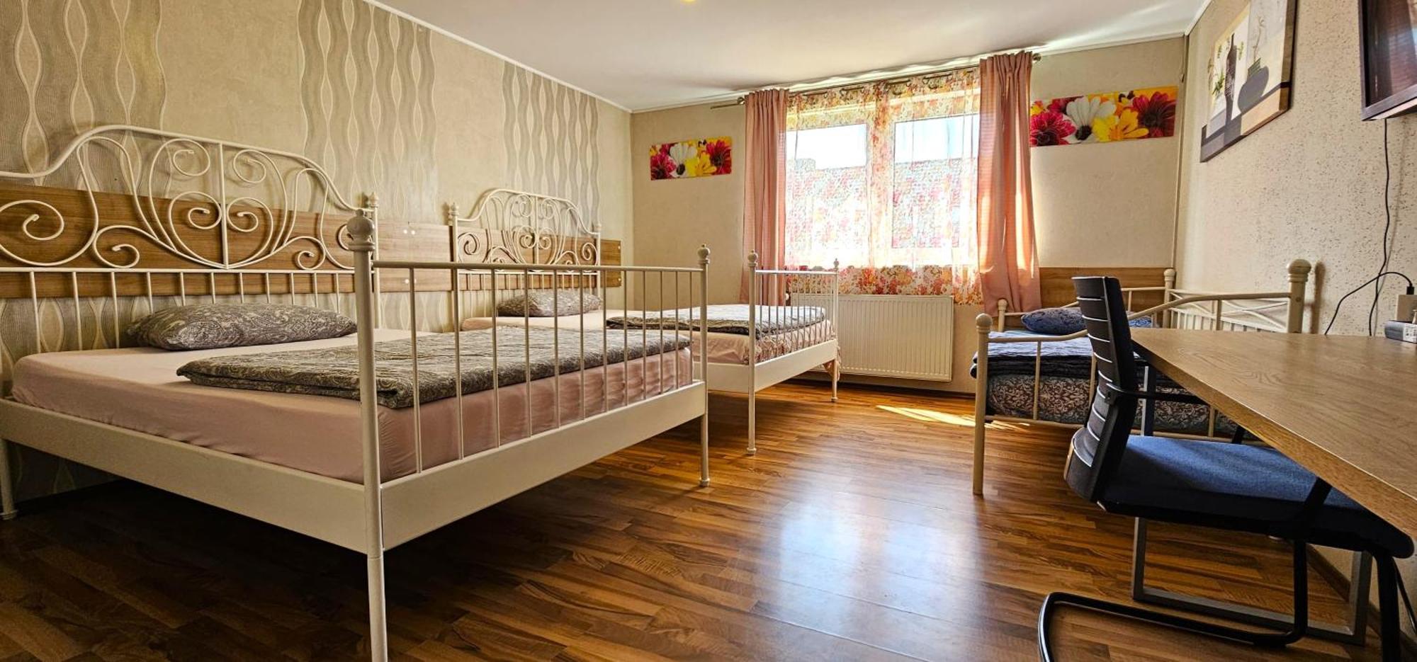 Gruendauer Monteurwohnung/Studentenwohnung Ngoại thất bức ảnh