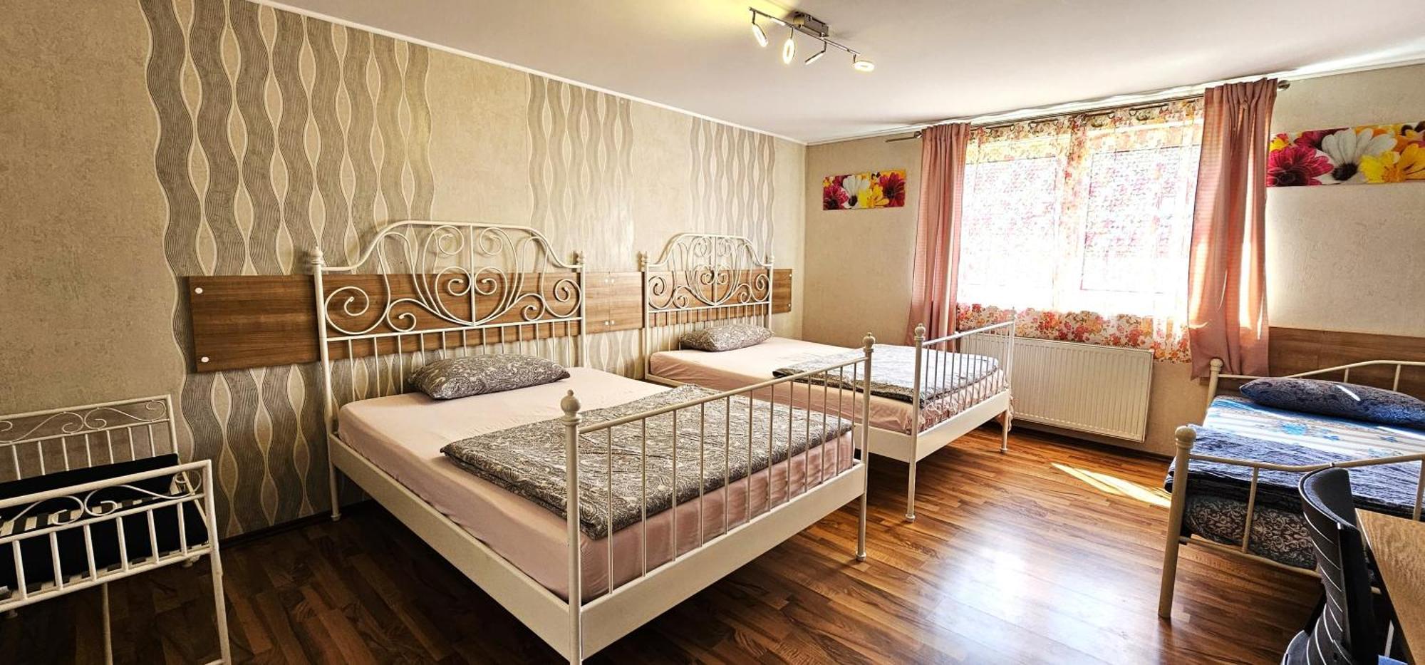 Gruendauer Monteurwohnung/Studentenwohnung Ngoại thất bức ảnh